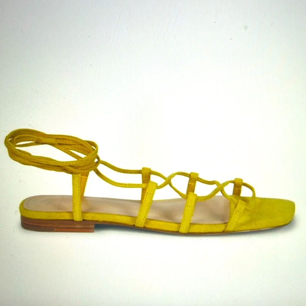 Marc Fisher Ltd Mahalia Strappy Leather Flat Sandals